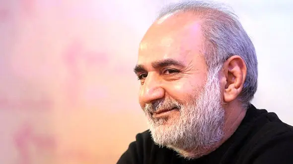  زانو زدن پلیس های امریکایی در مقابل اعتراض کنندگان سیاهپوست +فیلم