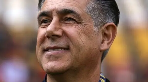 از شرق آسیا تا ینگه دنیا با امپراطور/ زمستان سخت در انتظار سرمربی اسبق تیم ملی ایران