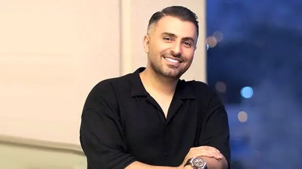 علیرضا طلیسچی با استایل خاص جشن تولدش، نگاه‌ها را به خود جلب کرد