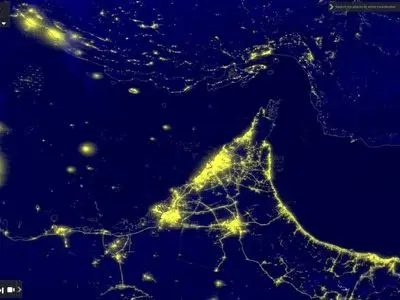 فیلم / صف کشتی‌ ها در تنگه هرمز؛ ضربان حیاتی انرژی جهان در سایه جنگ