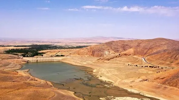 اعتراضات مردم همدان به بی‌آبی و قطع آب آشامیدنی   + فیلم