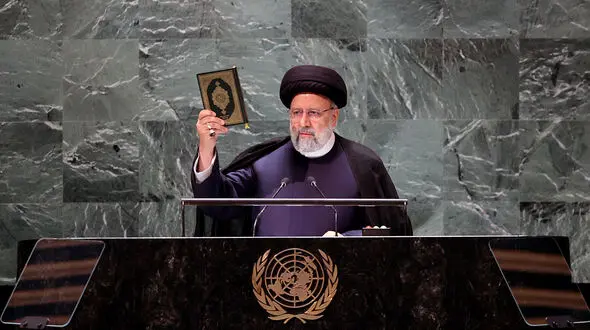 امروز نیازمند جنبش جهانی تعهد به خانواده هستیم / آمریکا با ترور شهید سلیمانی به داعش ساخته دست خود جایزه داد