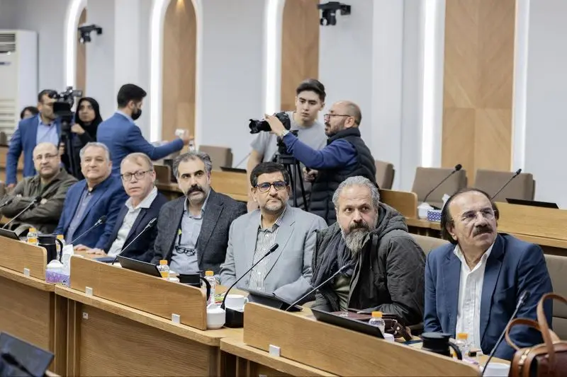 عکس ها از جلسه شورای سیاست‌گذاری جشنواره بین‌المللی چند رسانه‌ای میراث