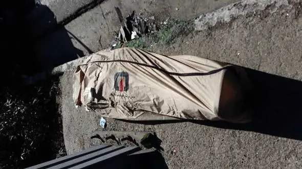 عکس جنازه جوان تهرانی که سرش را از ماشین بیرون برد