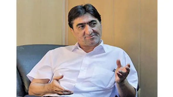 واکنش پیشکسوت پرسپولیس به توهین مجری جنجالی به لوگوی استقلال