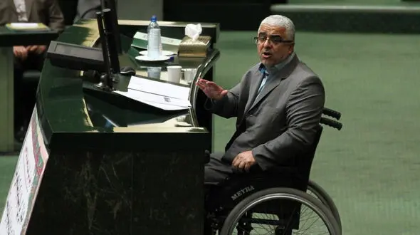 ایمن آبادی به رئیسی: رئیس جمهور می شدید حتما تتلو وزیر ارشاد میشد!