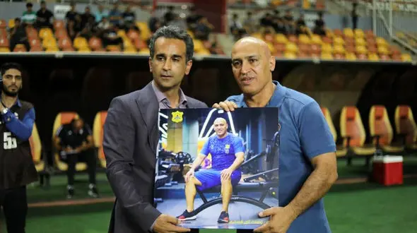  توصیه دلسوزانه دوستان به منصوریان؛ از این تیم همین امروز برو!