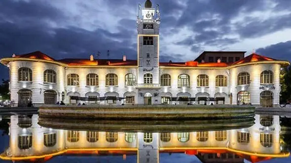 شورای رشت کنار شهردار رشت /سرپرست شهرداری هم در جایگاه خود دارای اختیار است 