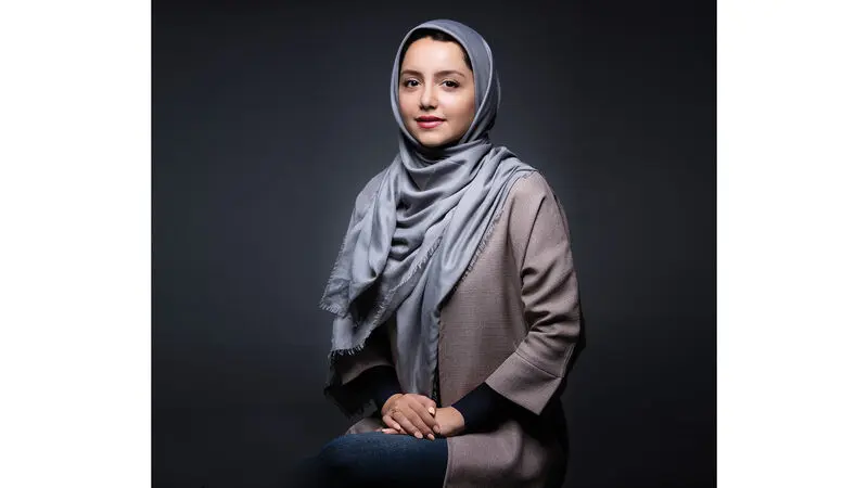 نازنین بیاتی 