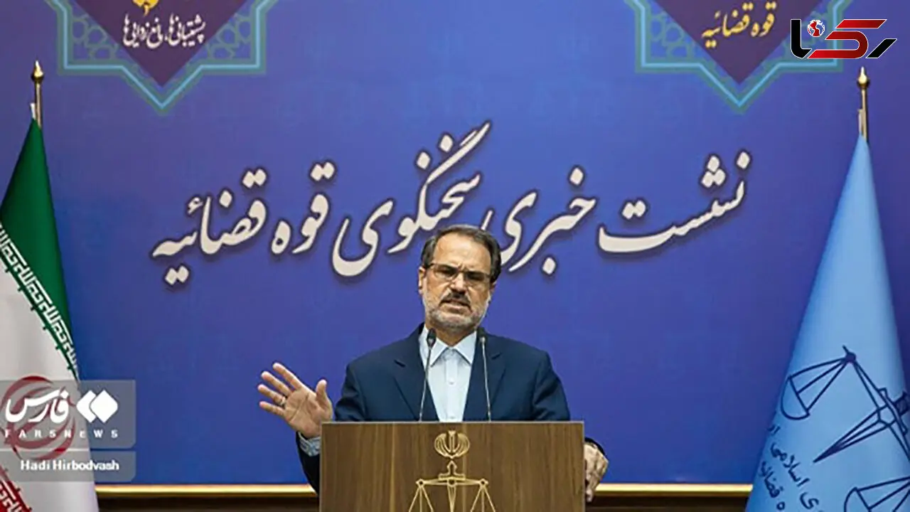 فائزه هاشمی تحت تعقیب قرار دارد / بابک زنجانی در زندان است