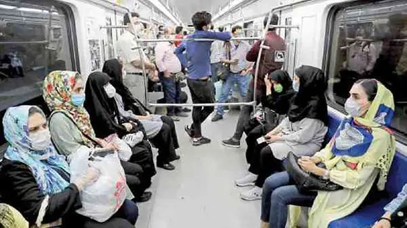 جذاب ترین پرتره دختری که در مترو تهران دیده شد ! + تصویر