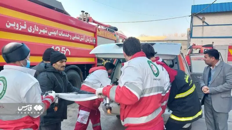 آتش سوزی در واحد صنعتی 