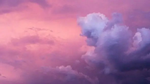 آسمان  طوفانی به رنگ ارغوان! + عکس