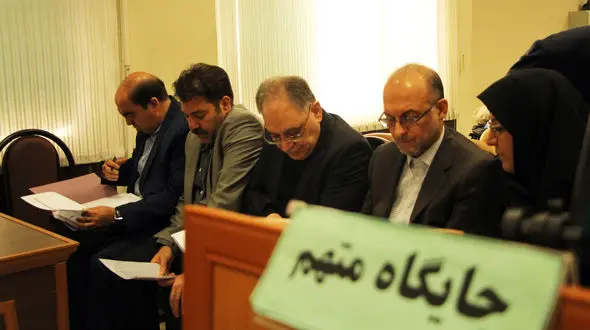 این مرد سرشناس پتروشیمی ۷ میلیون و ۶۰۵ هزار و ۵۲۹ یورو بالا کشیده است / قاضی چه گفت؟ + عکس و فیلم