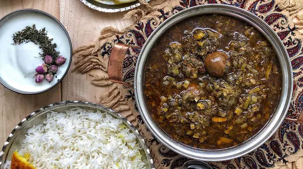 طرز تهیه خورش تره فرنگی با گوشت و نعنا + فیلم