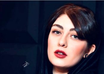 فیلم بازی زیبای الیکا ناصری در موزیک ویدیوی عاشقانه رضا ملک زاده ! همخوانی با گیتار آهنگ نشد برای عشقمان برای این دیوانه ات سفر کنی !