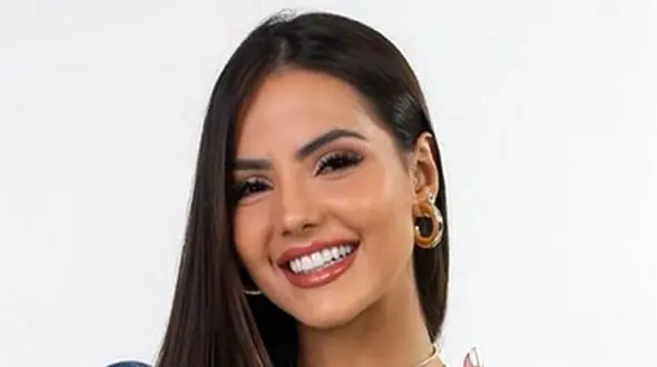 سرنوشت جگرسوز زیباترین زن جهان در عمل زیبایی ! / نامزدش شوکه شد ! = عکس ها