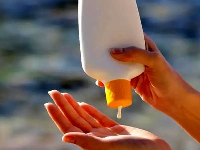 کرم ضد آفتاب چند ساعت دوام دارد؟ راز محافظت پوست!