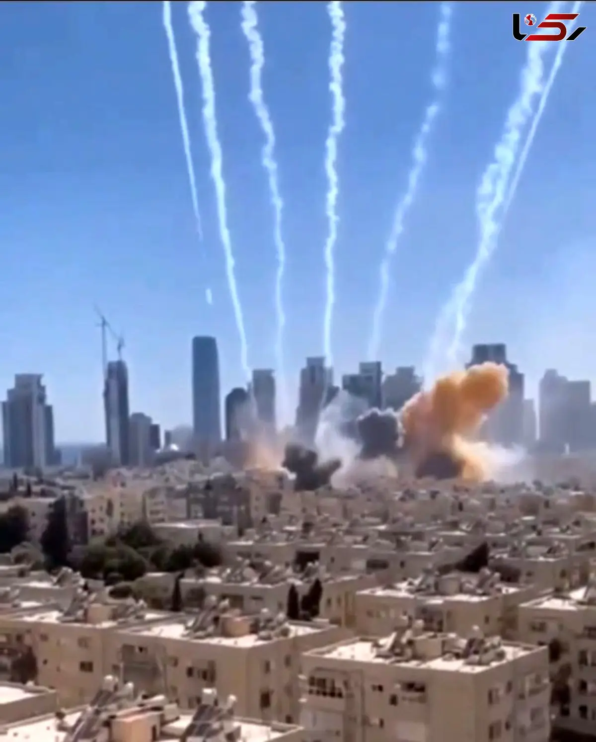 عکس دیده نشده  از موشک‌ باران مناطق مختلف اسرائیل