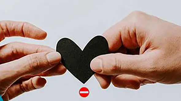 زنا چیست؟ + جدول قوانین مجازات زناکار