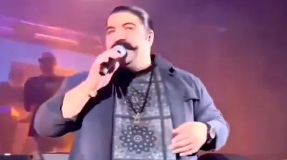 فیلم آواز باشکوه و شنیدنی بهنام بانی در کنسرت مسعود صادقلو / بهنام بانی غوغا کرد و کنسرت را ترکاند !