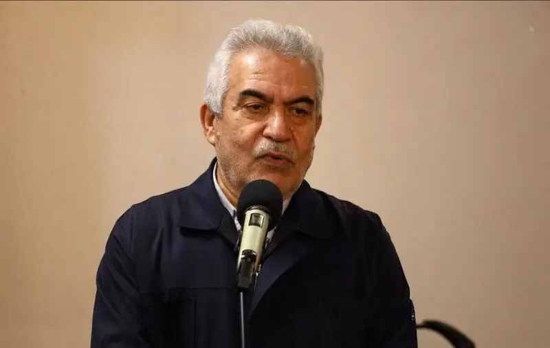 بازنشستگان هم از درمان دولتی گلایه دارند، هم از بیمه تکمیلی/ افزایش حقوق به‌تنهایی کافی نیست؛ سبد کالاهای اساسی باید تقویت شود
