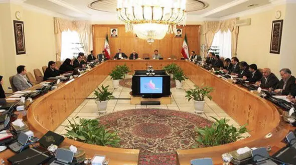  جلسه شورای عالی کار برای دستمزد ۹۶ آغاز شد 