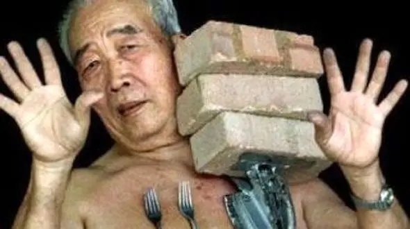 مرد آهنربایی که قدرت جذب فلزات را دارد+عکس