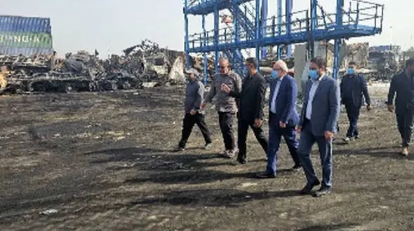 بازدید معاون سیاسی امنیتی دادستان کل کشور از محل انفجار در بندر شهید رجایی/ امیری اصفهانی: فرآیند رسیدگی به پرونده مقصران احتمالی این حادثه باید شفاف و قاطعانه باشد