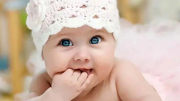 تولد یک نوزاد در بی زایمان ترین روستای جهان + عکس