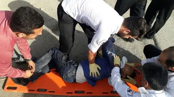 امداد هوایی به کمک 6 افغان حادثه تصادف جاده قدیم تهران- بومهن رفت + عکس 