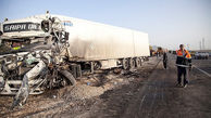 حادثه در زنجان / تصادف 2 کامیون با یک کشته