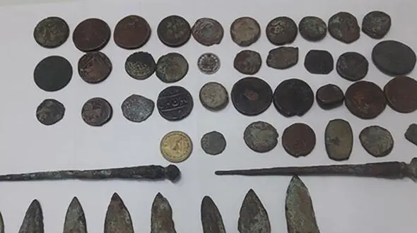دردسر گنج نفیس برای مرد شیرازی