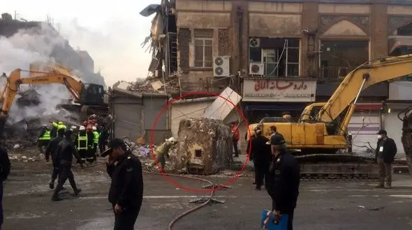 50 درصد عملیات آواربرداری پیش رفته است /  ابر گاو صندوق 5 تنی تحویل پلیس آگاهی شد+عکس و فیلم