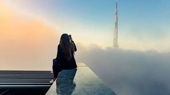 سلفی دلهره آور برفراز ابرها +عکس