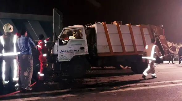 تصادف مرگبار کامیونت هیوندا با بنز در اتوبان همت +عکس