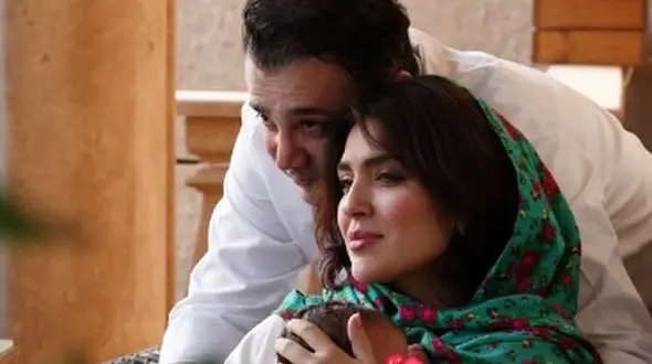 فیلم/ مونا کرمی: نمی‌فهمم کجای زندگی من ناراحتتون می‌کنه؟ چطور می‌تونید به بچه‌ای که هنوز به دنیا نیومده توهین کنید؟