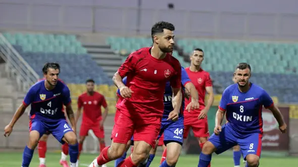 بازگشت پورعلی گنجی در آستانه بازی با چادرملو