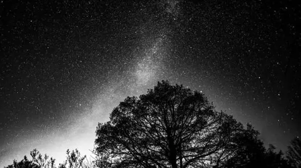 ماه سیاه در اول شهریور؛ واقعیت یا افسانه؟