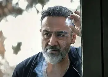 فیلم عذرخواهی مهران غفوریان یکی از مجری های برنامه بازمانده از مردم ایران / من که نبودم اما .... + متن