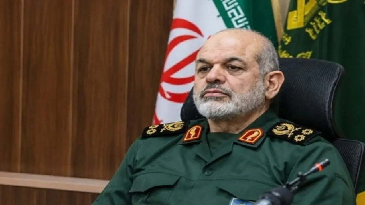 سرلشکر وحیدی: تداوم حضور آگاهانه رمز پیروزی نهایی در جنگ است