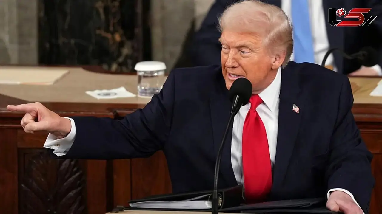 U.S. Senator: Trump Is a Liar and a Corrupt Dictator