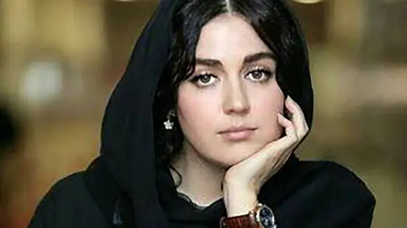 عکسی جذاب از افسانه پاکرو + بیوگرافی خانم بازیگر