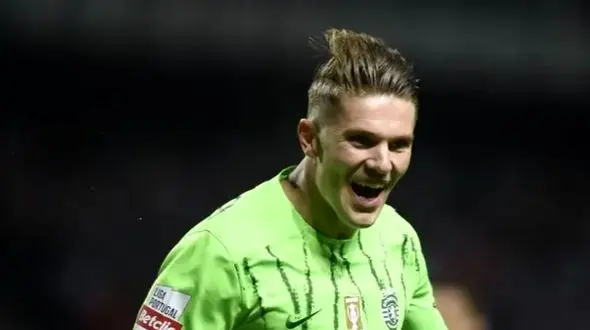 هیولای سوئدی همه را جا گذاشت / کیوکرس صدر جدول توپ طلا! + فیلم پوکر ستاره اسپورتینگ