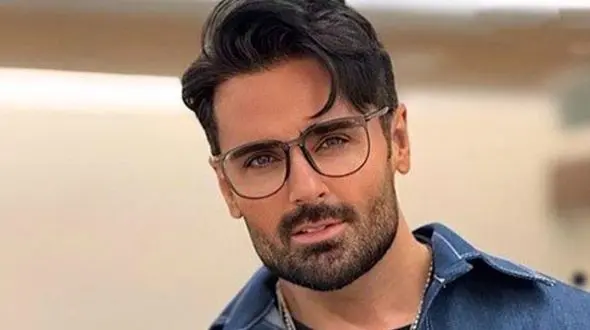 دانلود آهنگ زیبای «عادتت میدم بی من جایی نری» از سهراب پاکزاد 