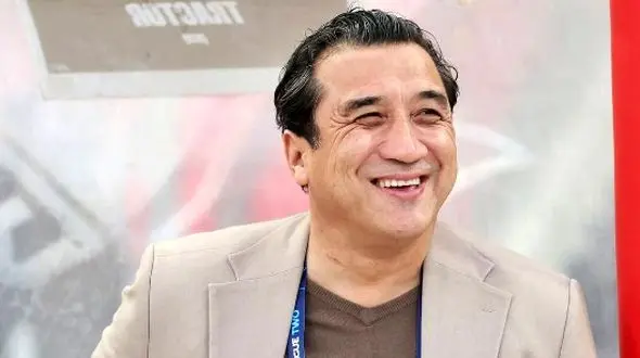 خداداد عزیزی: موشک در لبنان؟ راحت قلیون کشیدیم