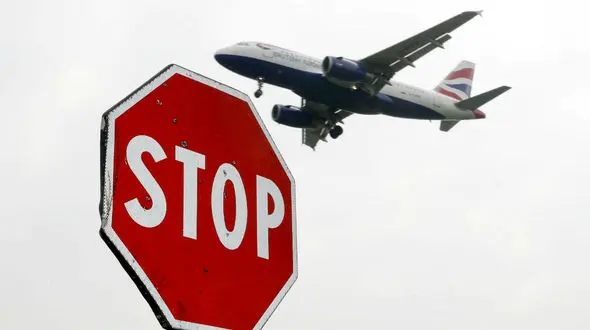 ممنوعیت سفر از 12 کشور به ایران به دلیل شیوع کرونا