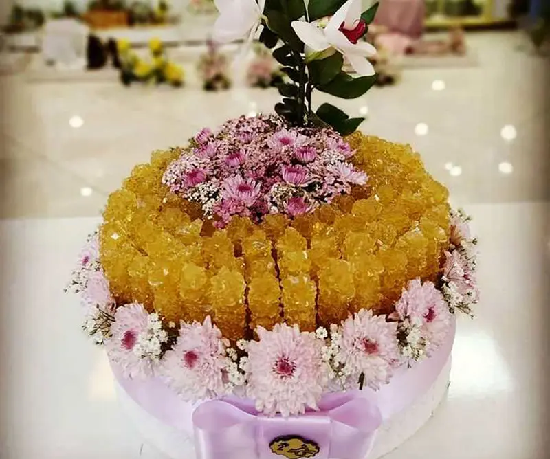 تزیین نبات روی اسفنج