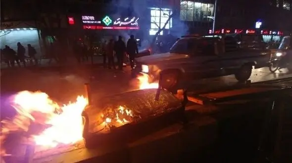 دستگیری 150 البرزی در ناآرامی های اخیر + عکس ها