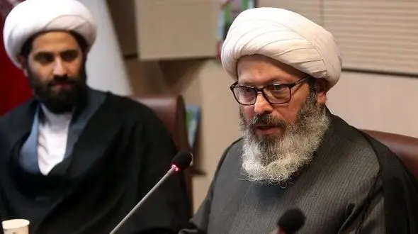 غلامرضا صادقیان زیر ذره‌بین انتقادات؛ خسارت‌بار برای نظام و مردم!